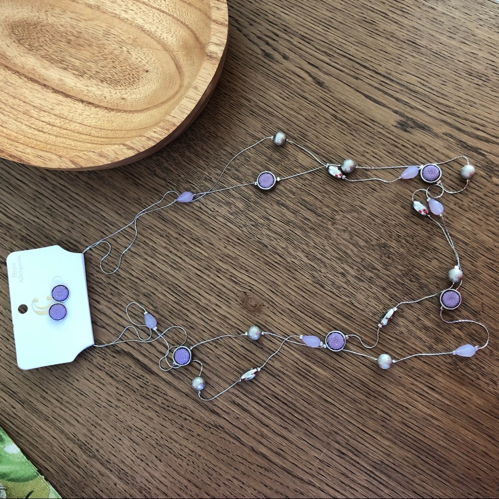 NWT putple layered necklace with earrings